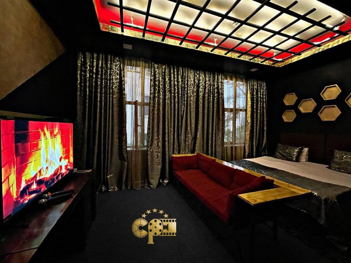 Cinema Plaza Hotel باكو المظهر الخارجي الصورة