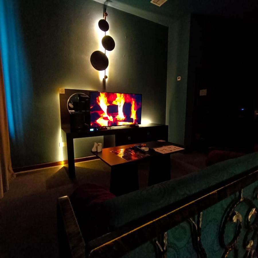 Cinema Plaza Hotel باكو المظهر الخارجي الصورة