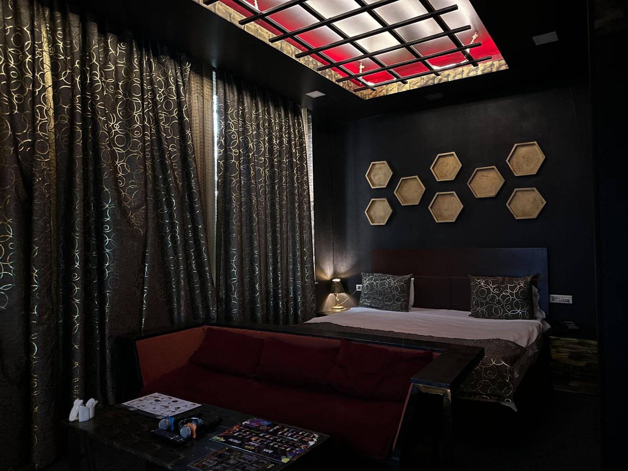 Cinema Plaza Hotel باكو المظهر الخارجي الصورة