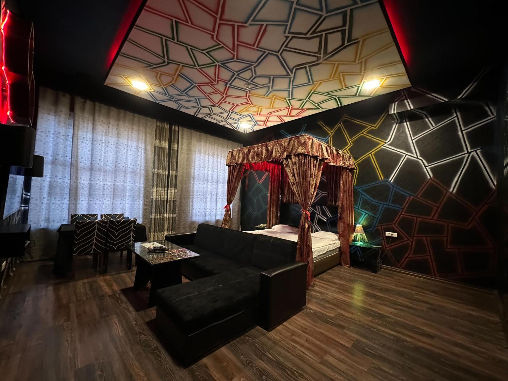 Cinema Plaza Hotel باكو المظهر الخارجي الصورة
