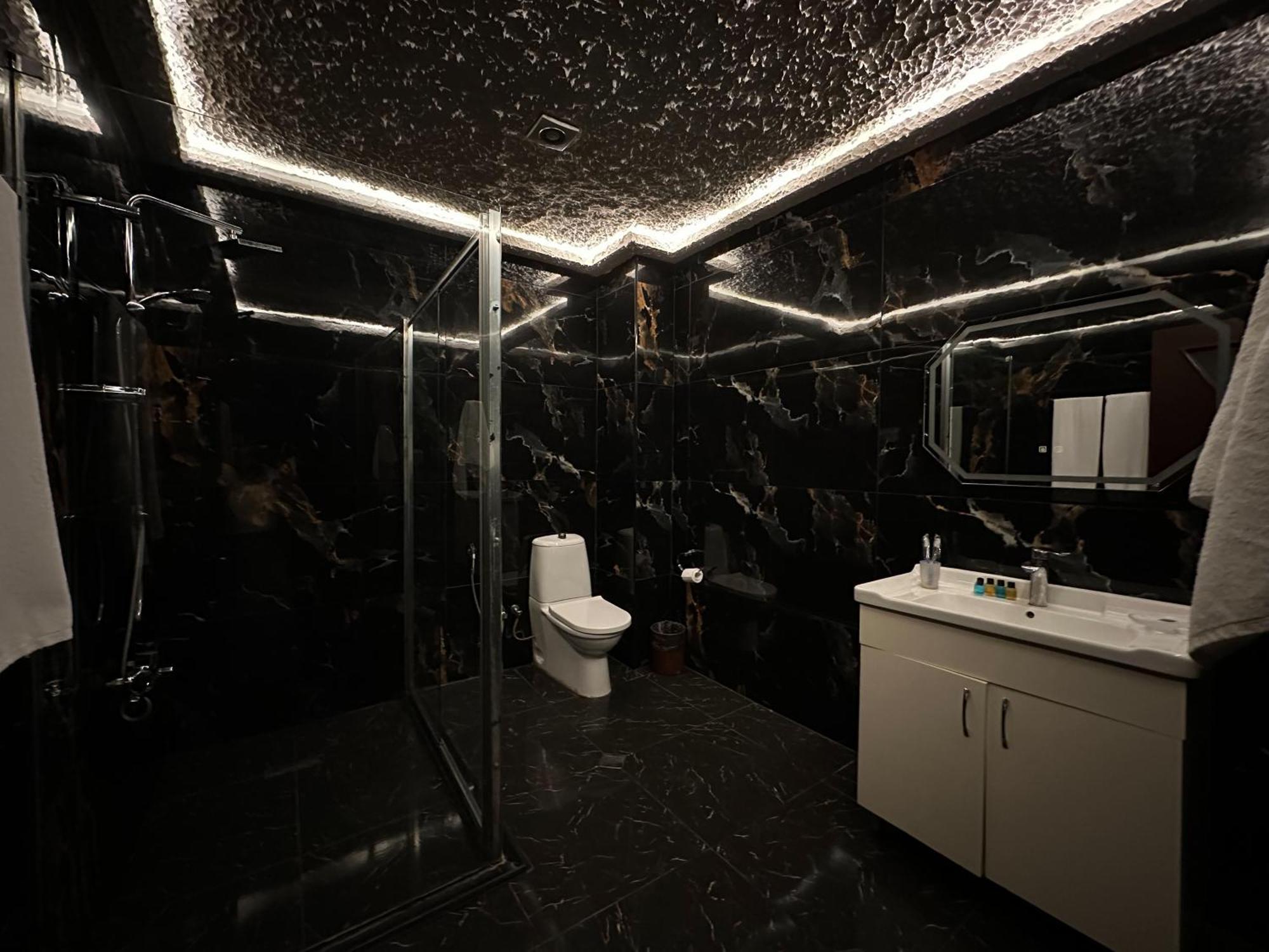 Cinema Plaza Hotel باكو المظهر الخارجي الصورة