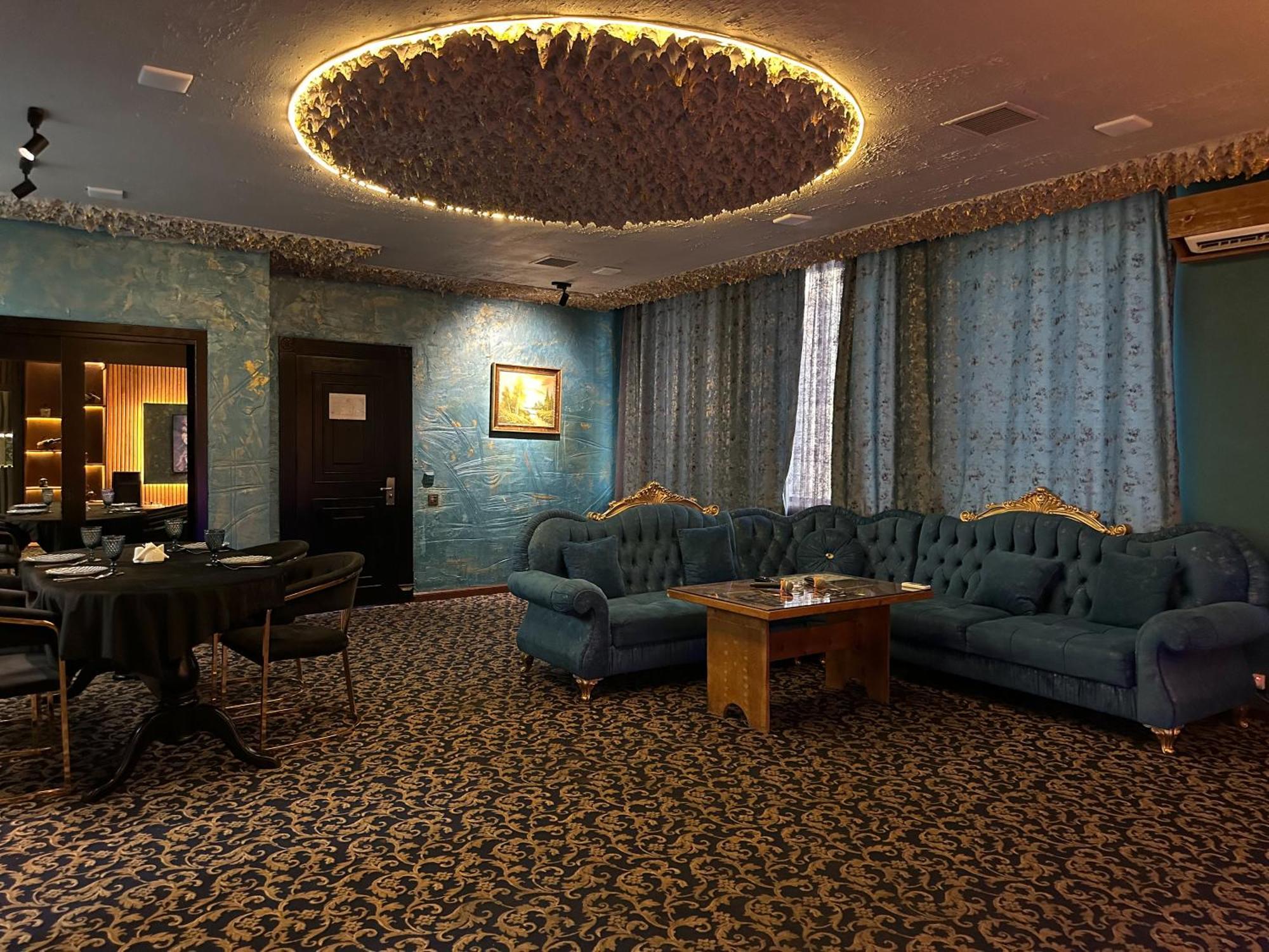 Cinema Plaza Hotel باكو المظهر الخارجي الصورة