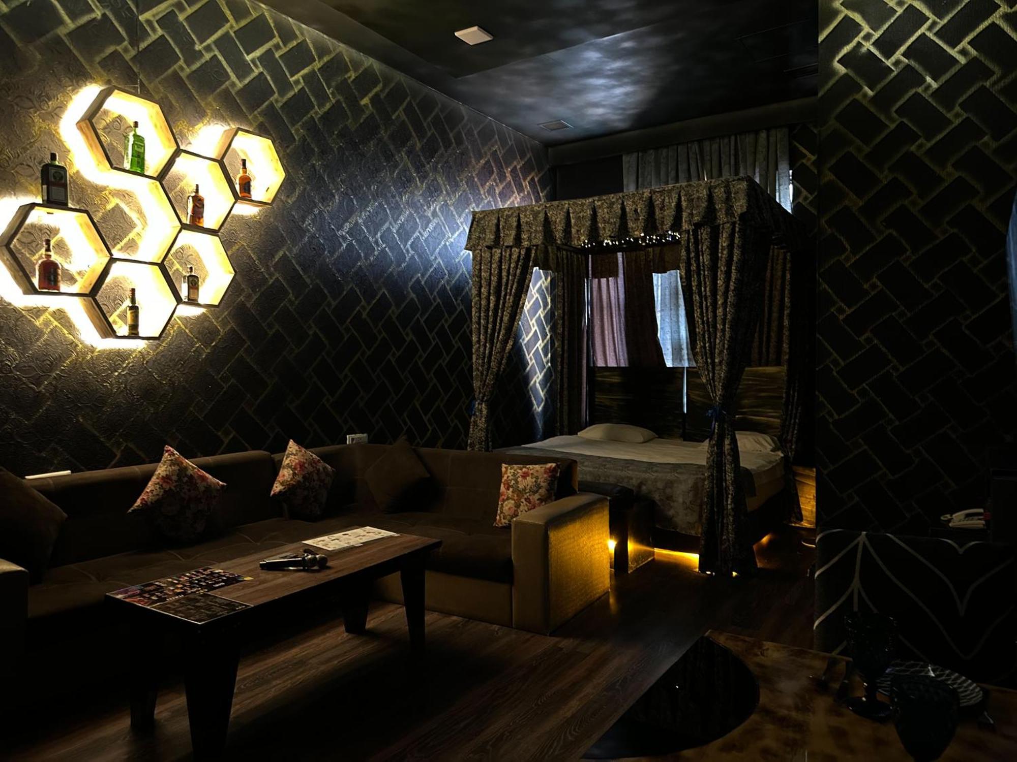 Cinema Plaza Hotel باكو المظهر الخارجي الصورة